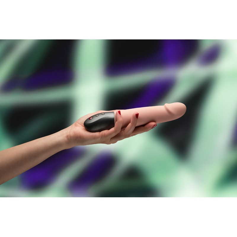 Реалистичный вибратор 