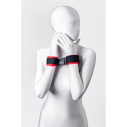 Наручники Anonymo #0106, велюр, красные, 24 см