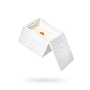 Ароматическая свеча Pecado, Wood & Spices, квадратная с крышкой (иной угол)