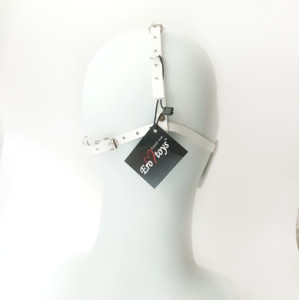 Маска Smile из натуральной кожи белая Erotoys Fetish line, Ero-223w (иной угол)