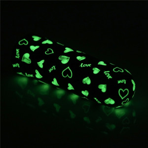 Перезаряжаемый мини вибратор светящийся в темноте LoveToy Heart Massager (иной угол)