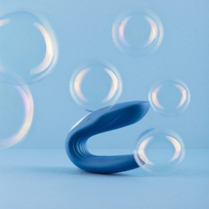 Многофункциональный стимулятор для пар Double Whale Satisfyer (иной угол)
