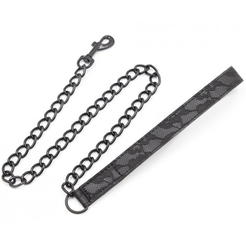 Черный ошейник с узором на поводке