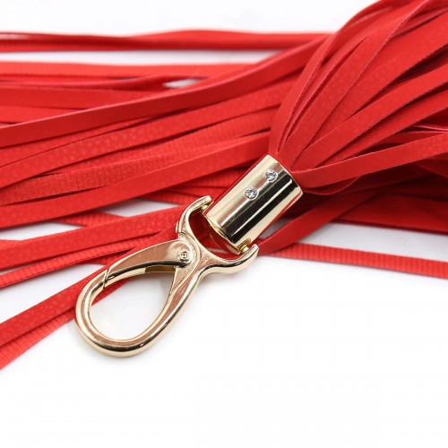 Мягкая замшевая красная плеть