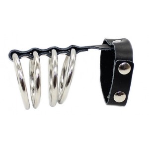 Комплект из пяти металлических колец на ремешке и петлей на мошонку (иной угол)