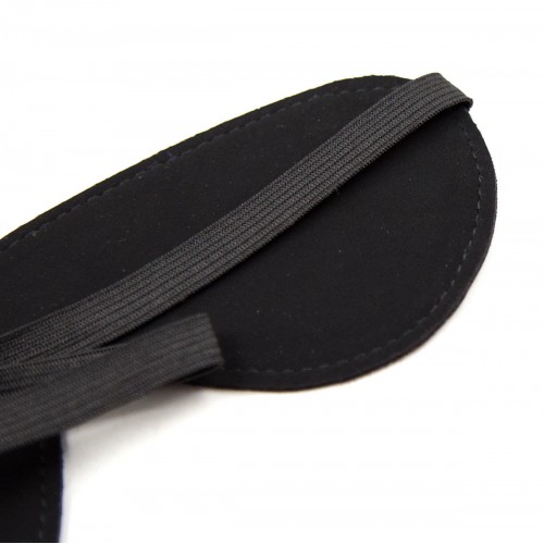 Чёрная маска на резинке