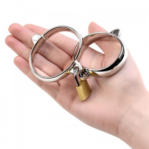 Оковы металлические на руки женские с жесткой сцепкой