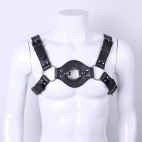 Мужская сбруя с отверстием на груди