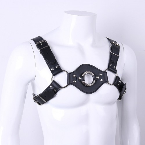 Мужская сбруя с отверстием на груди