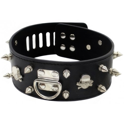 Широкий черный ошейник с шипами
