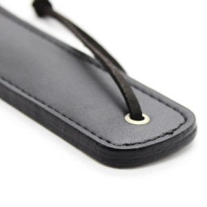 Пэдл черный овальный с заклепками (иной угол)