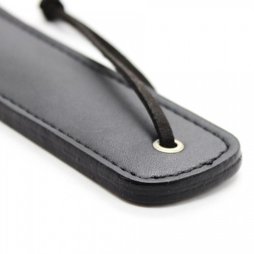 Пэдл черный овальный с заклепками