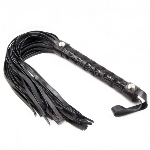 Черная плеть с дизайнерской лакированной ручкой
