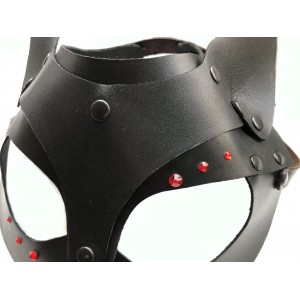 Кожаная чёрная маска со стразами и ушками Hand Made (иной угол)