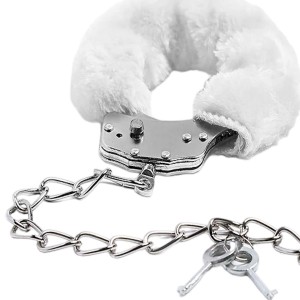 Металлические кандалы с белым мехом (иной угол)