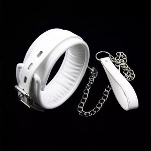 Ошейник из мягкой кожи с поводком white (иной угол)