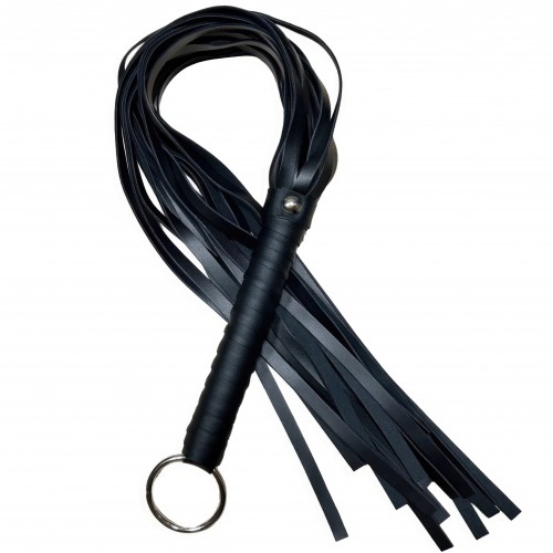 Классическая плеть с кольцом на рукояти
