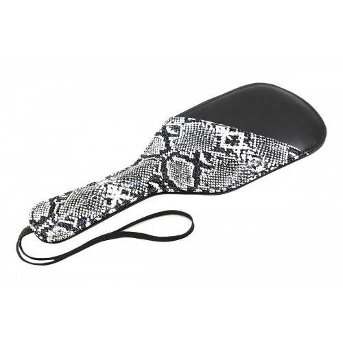 Пэдл черный с змеиным принтом