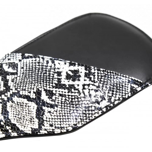 Пэдл черный с змеиным принтом