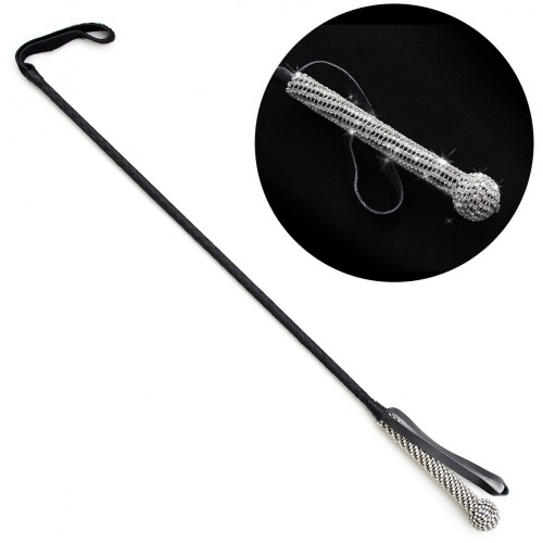 Стек из натуральной кожи с рукоятью декорированной стразами 73 см