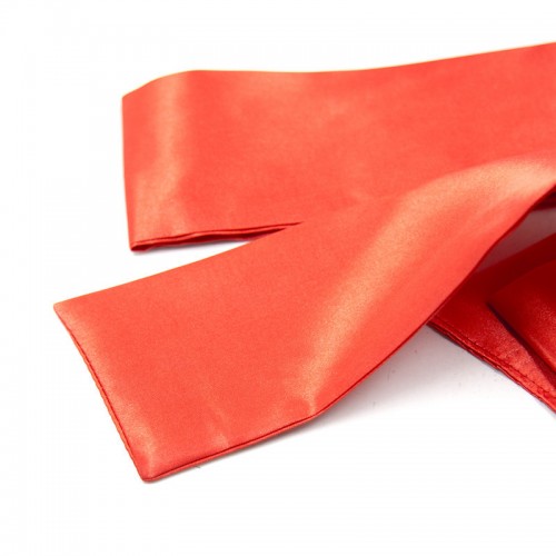 Сатиновая красная маска-лента на глаза