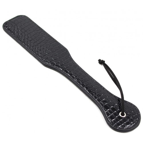 Пэдл-шлепалка черный с заклепками