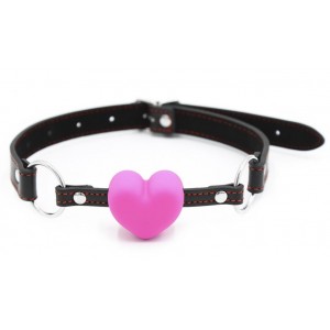 Силиконовый кляп-сердце black-pink Силиконовый кляп-сердце black-pink (иной угол)