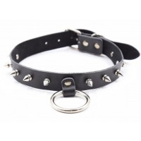 Ошейник из натуральной кожи с шипами и кольцом