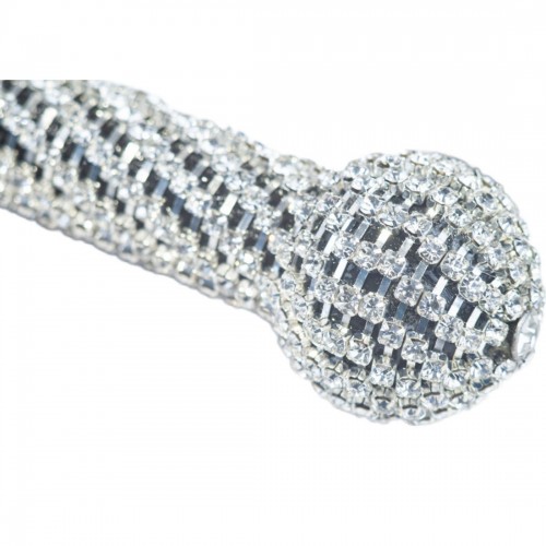 Стек с декорированной стразами рукоятью и хлестким наконечником