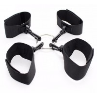 Нейлоновый бондаж с металлическим кольцом