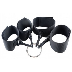 Нейлоновый бондаж с металлическим кольцом (иной угол)