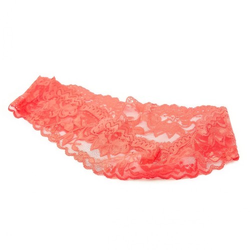 Красная ажурная маска на глаза