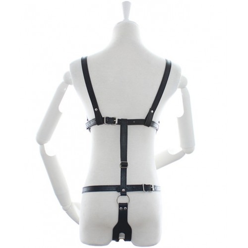 Потрясающая черная сбруя на ремешках