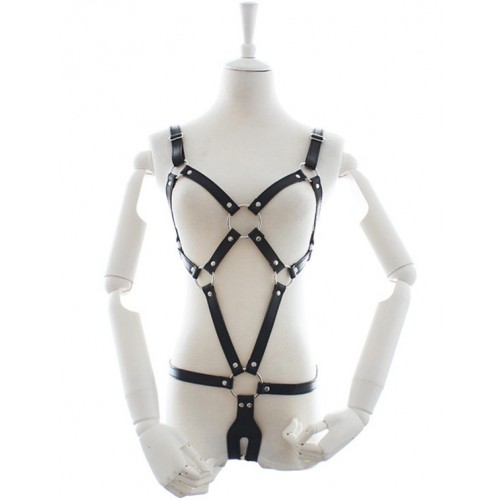 Потрясающая черная сбруя на ремешках