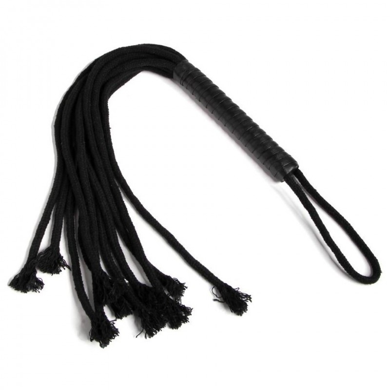 Черная плеть из нейлона