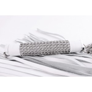 Плеть из натуральной кожи Heavy Metall белая (иной угол)