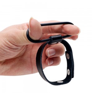 Утяжка на пенис кожаная с черным кольцом (иной угол)