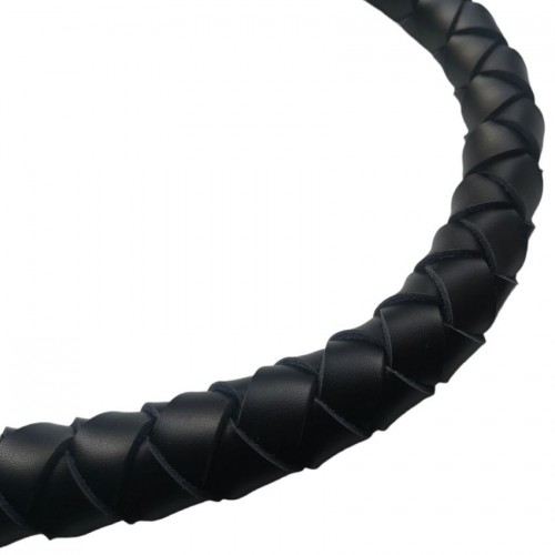 Кнут с ребристой ручкой черный