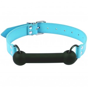 Силиконовый кляп-трензель голубого цвета Силиконовый кляп-трензель голубого цвета (иной угол)