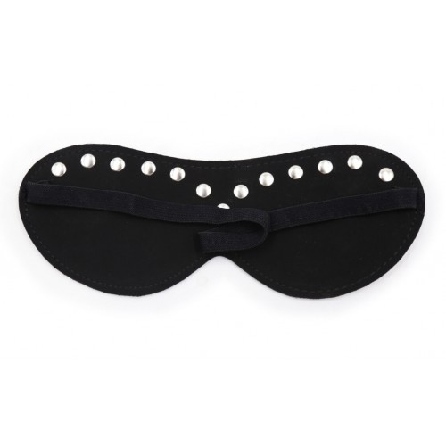 Закрытая чёрная маска на резинке декорированная заклёпками