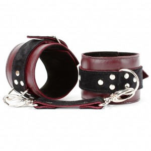 Оковы на ноги из натуральной кожи бордо (иной угол)