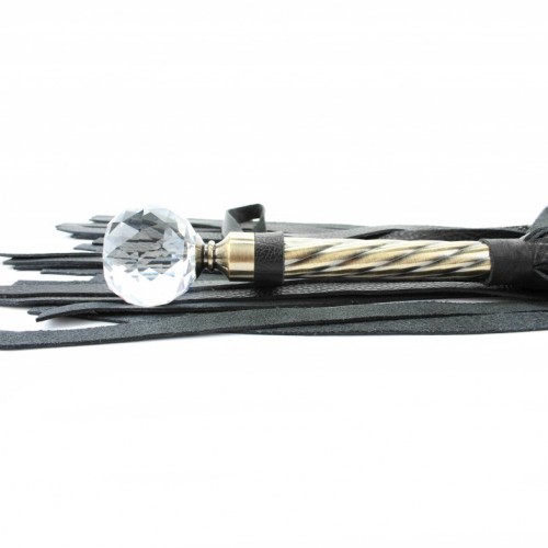 Эксклюзивная кожаная плеть с широкими хвостами 60 см