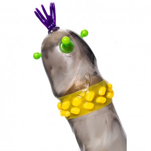 Презерватив черный Luxe Black Ultimate Хозяин Тайги с ароматом абрикоса (иной угол)