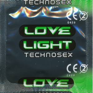 Светящиеся в темноте презервативы Love Light Glow 3 шт (иной угол)