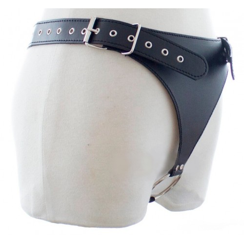 Трусы черные с кольцом на ремнях