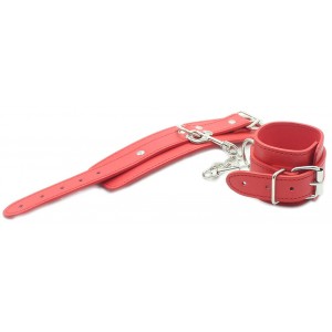 Красный БДСМ набор из шести предметов (иной угол)