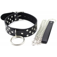 Черный ошейник с кнопками на поводке
