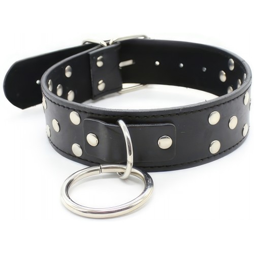 Черный ошейник с кнопками на поводке