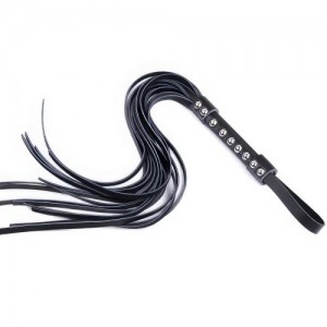 Черный флоггер из замши (иной угол)