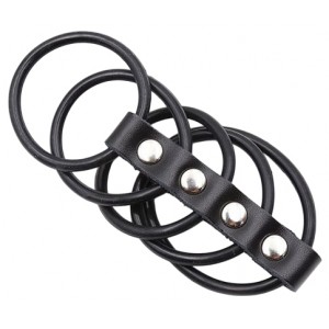 Хомут на пенис из пяти силиконовых колец (иной угол)